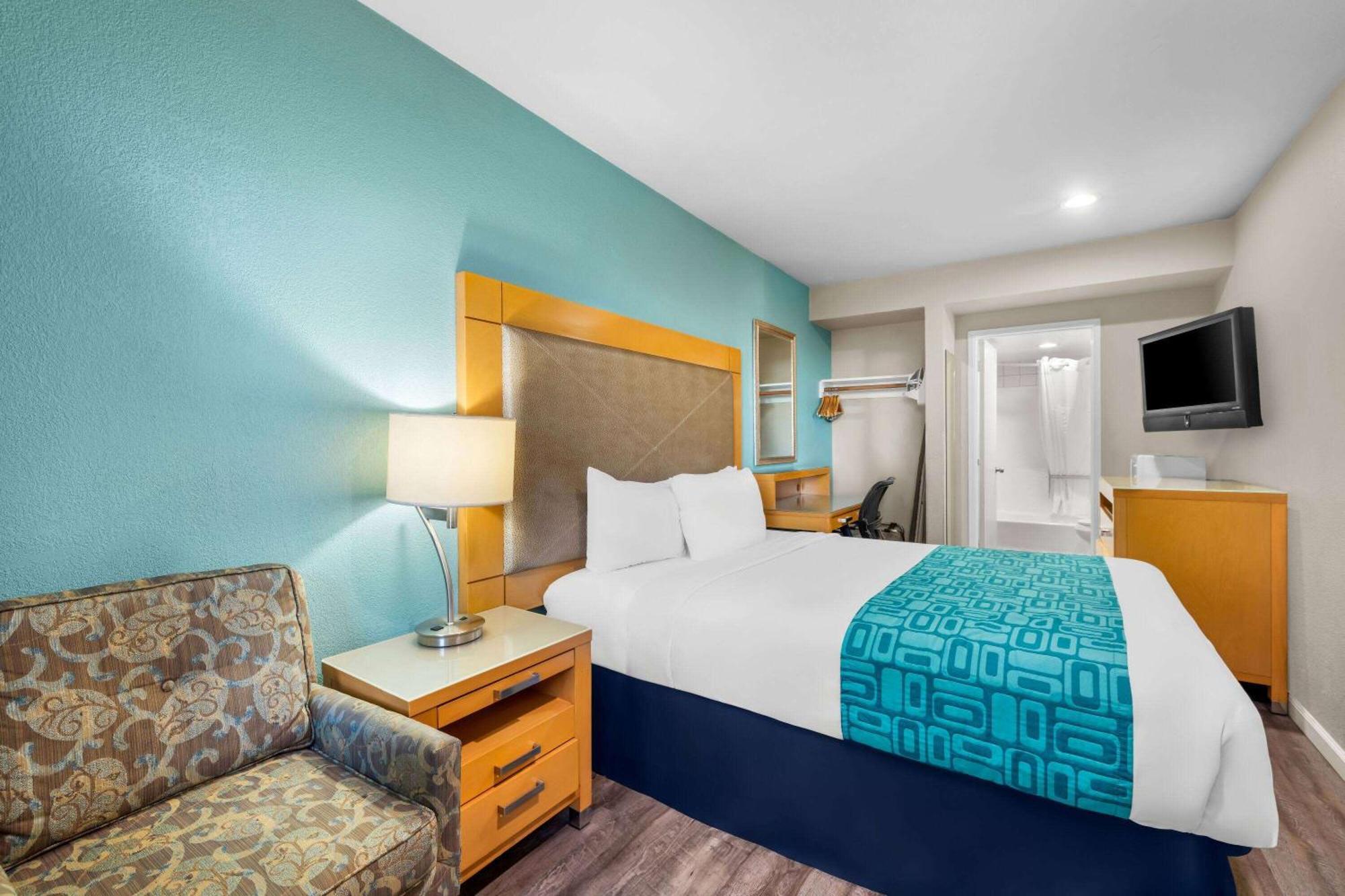 Howard Johnson By Wyndham Santa Cruz Beach Boardwalk Kültér fotó